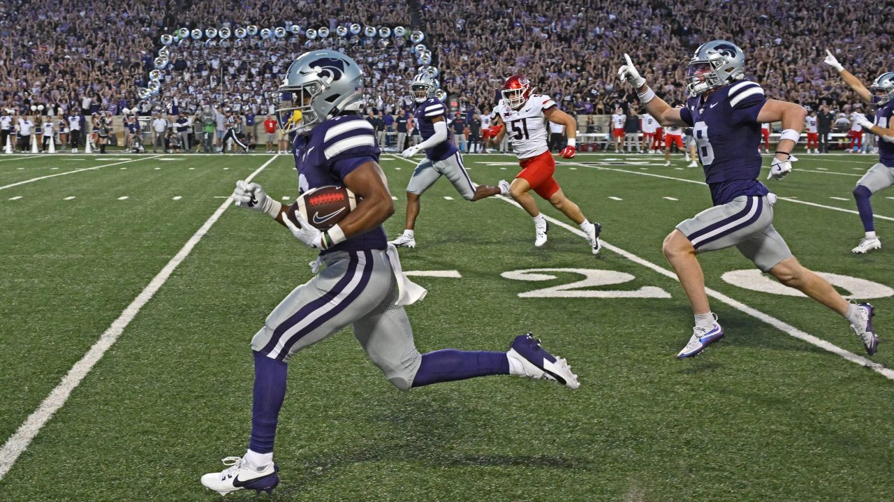 Kansas State's Dylan Edwards returns a punt for a touchdown vs. Arizona